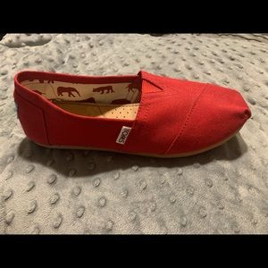 Red Toms. Never Worn